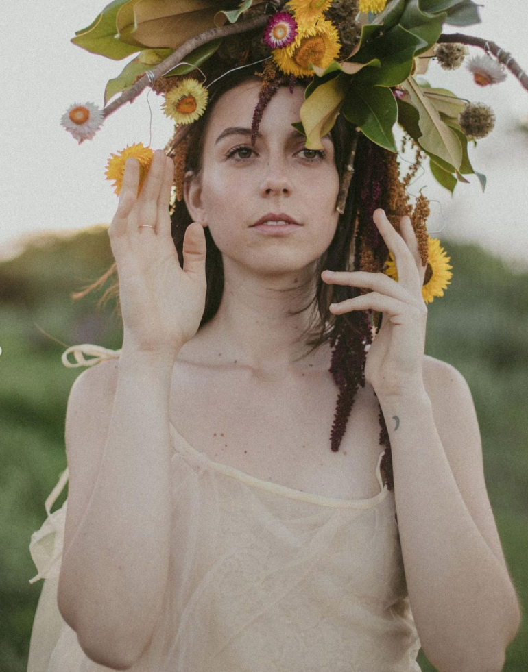 a mí que me llamen bruja